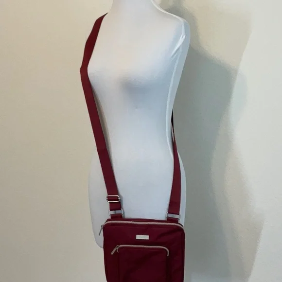 Baggallini Crossbody Maroon - Picture 3 of 10